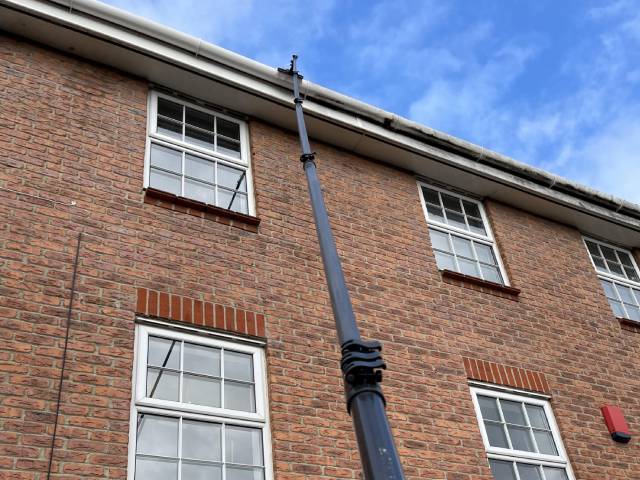 dirty fascias and soffits