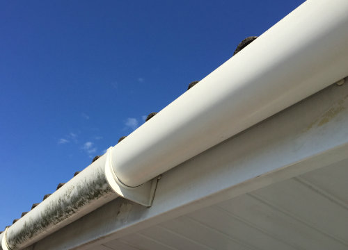fascia and soffits cleaning